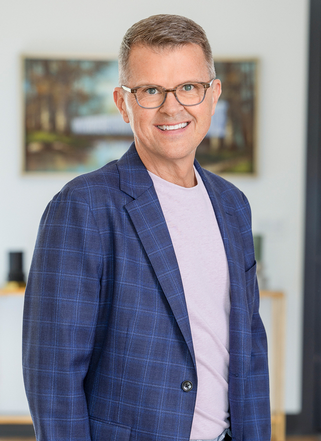 Real Estate Agent Stephen Dial